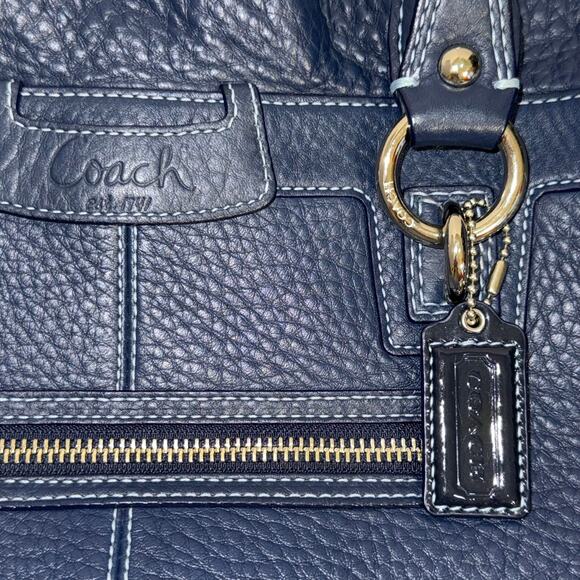 Coach Dark Blue Pebble Leather Penelope Shoulder Bag Handbag Very Good Condition - Picture 4 of 15